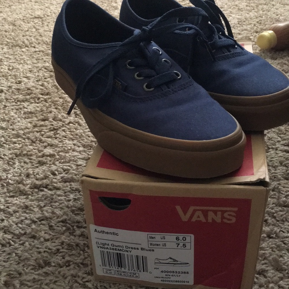 Navy Blue and Gum Sole Vans Unisex
